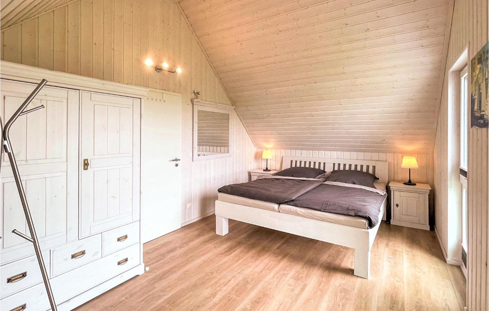 Stunning Home In Ostseeresort Olpenitz With Sauna Eksteriør billede