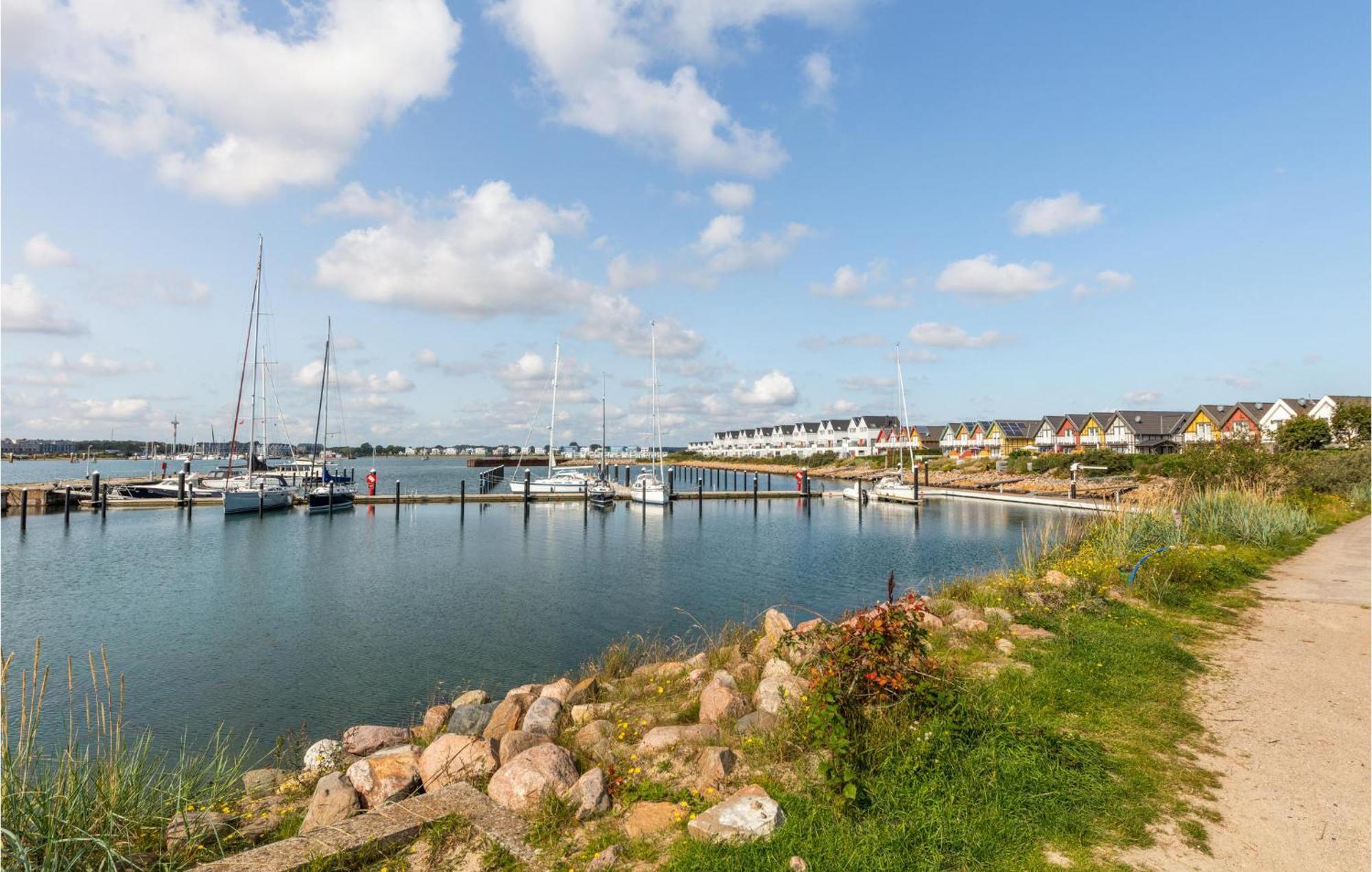 Stunning Home In Ostseeresort Olpenitz With Sauna Eksteriør billede